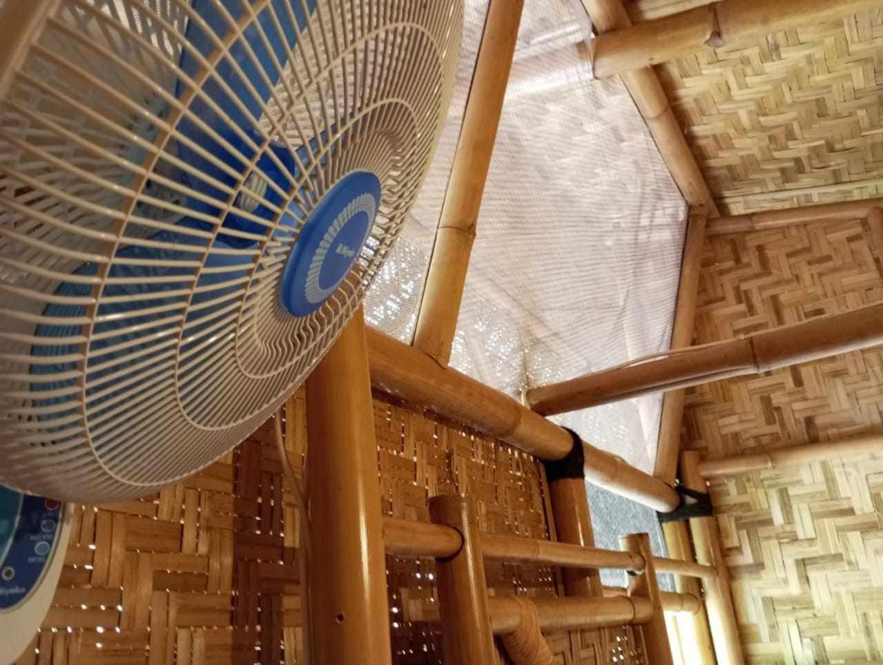 Uncle Hippie'S Dream Hostel กิลิเมโน ภายนอก รูปภาพ