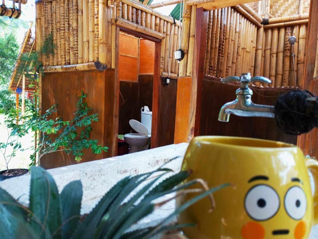 Uncle Hippie'S Dream Hostel กิลิเมโน ภายนอก รูปภาพ