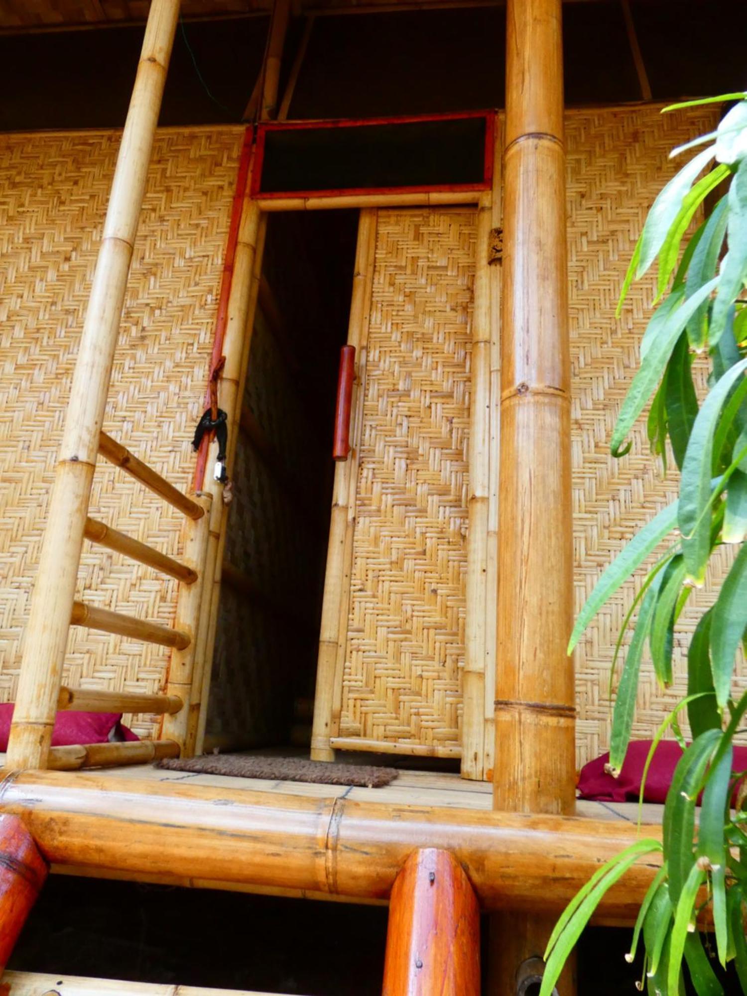 Uncle Hippie'S Dream Hostel กิลิเมโน ภายนอก รูปภาพ